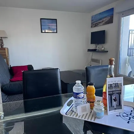 Апартаменты Les Lofts Vue Port Guillaume *