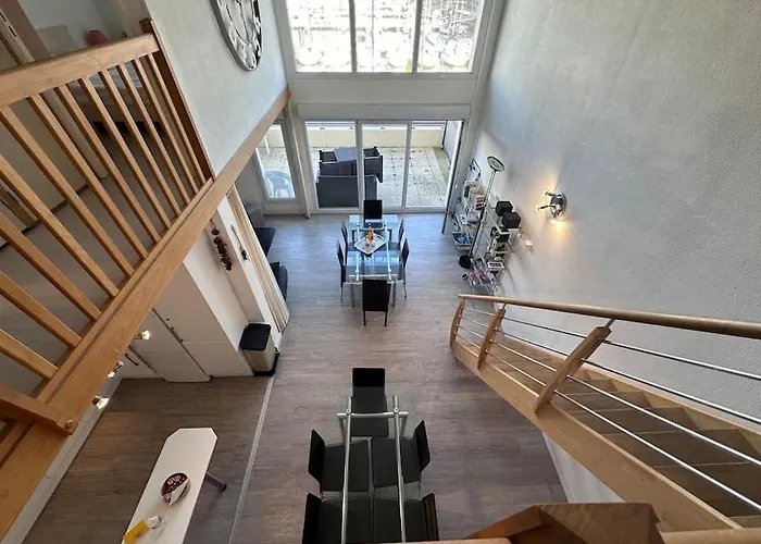 Les Lofts Vue Port Guillaume